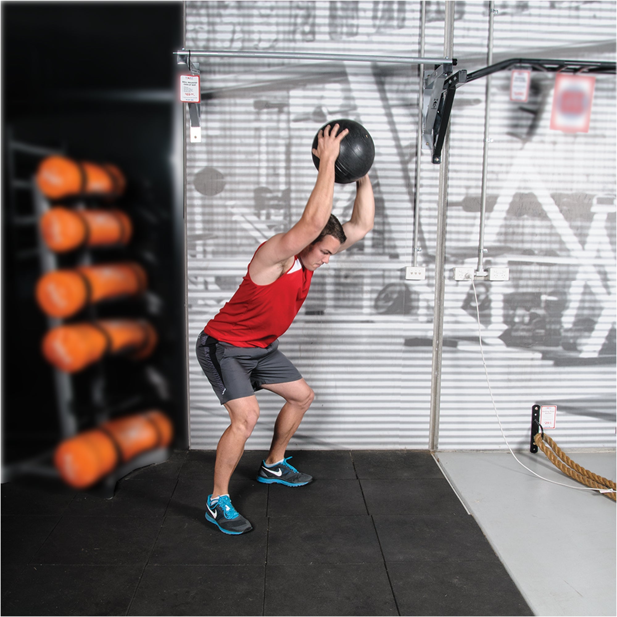 No-Bounce Slam Ball for Home Workouts – Heavy-Duty Rubber, Textured Grip – 3KG to 25KG – Core Strength & Power Training – Impact-Resistant Design