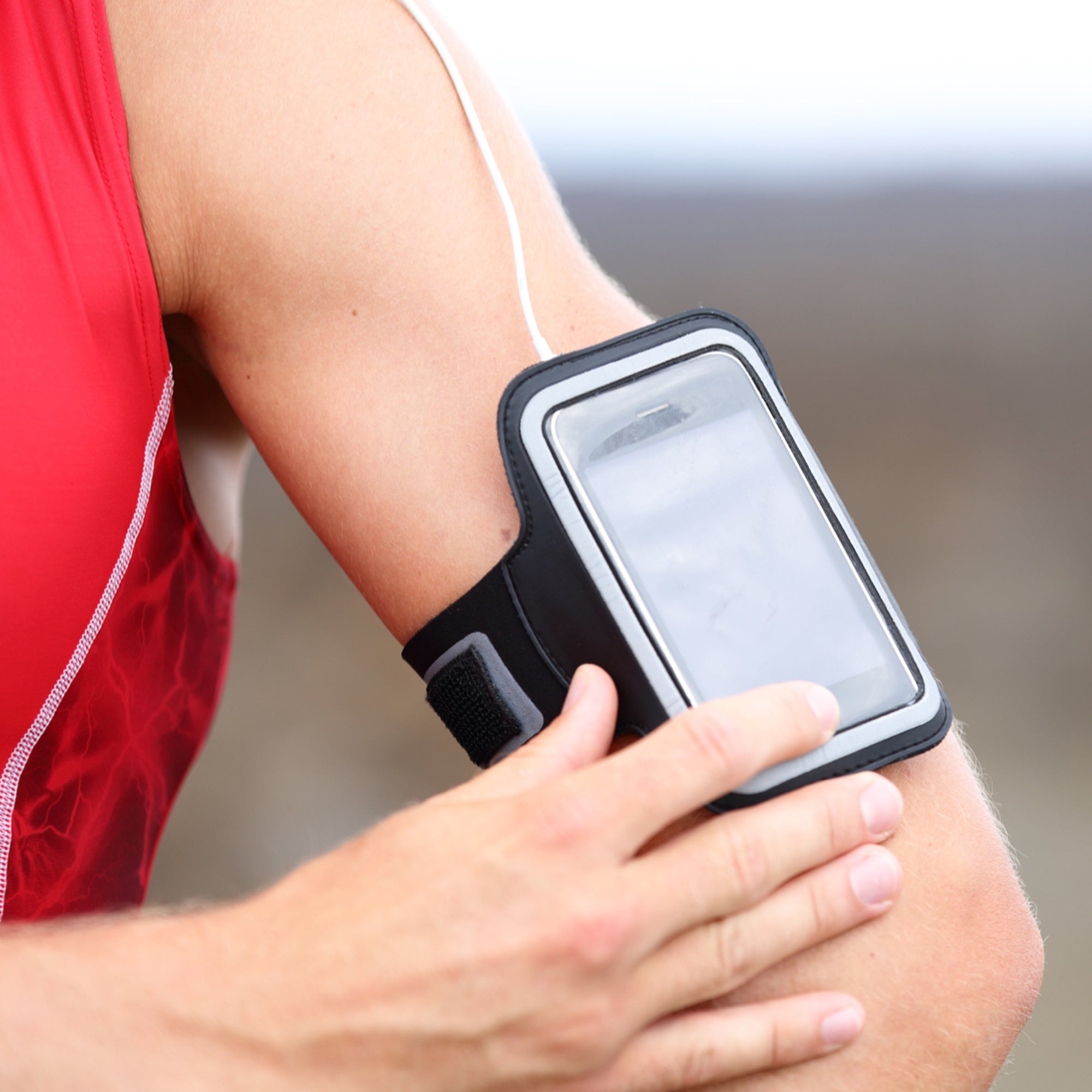 Sweatproof Phone Armband for Running – Reflective, Waterproof Holder Fits Phones up to 7” – Secure Fit for Workouts, Jogging & Outdoor Training