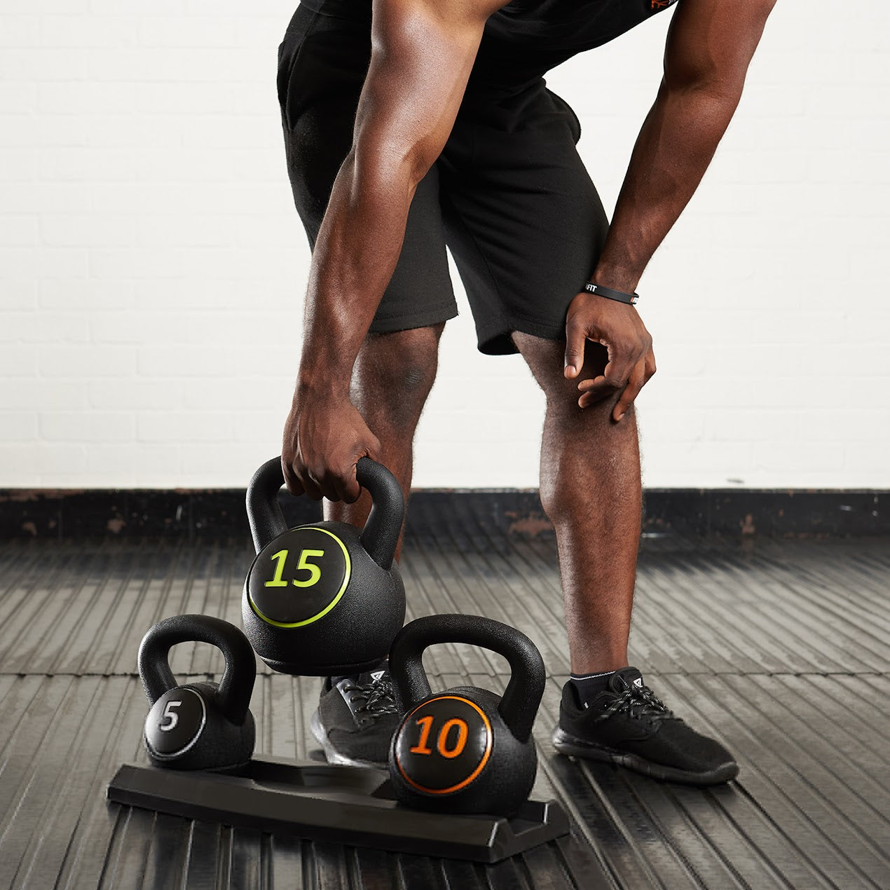 Compact 3-Piece Kettlebell Set – Ergonomic Vinyl-Coated Weights (5lb/10lb/15lb) for Functional Training & Strength Workouts in Home Gyms or Small Spaces