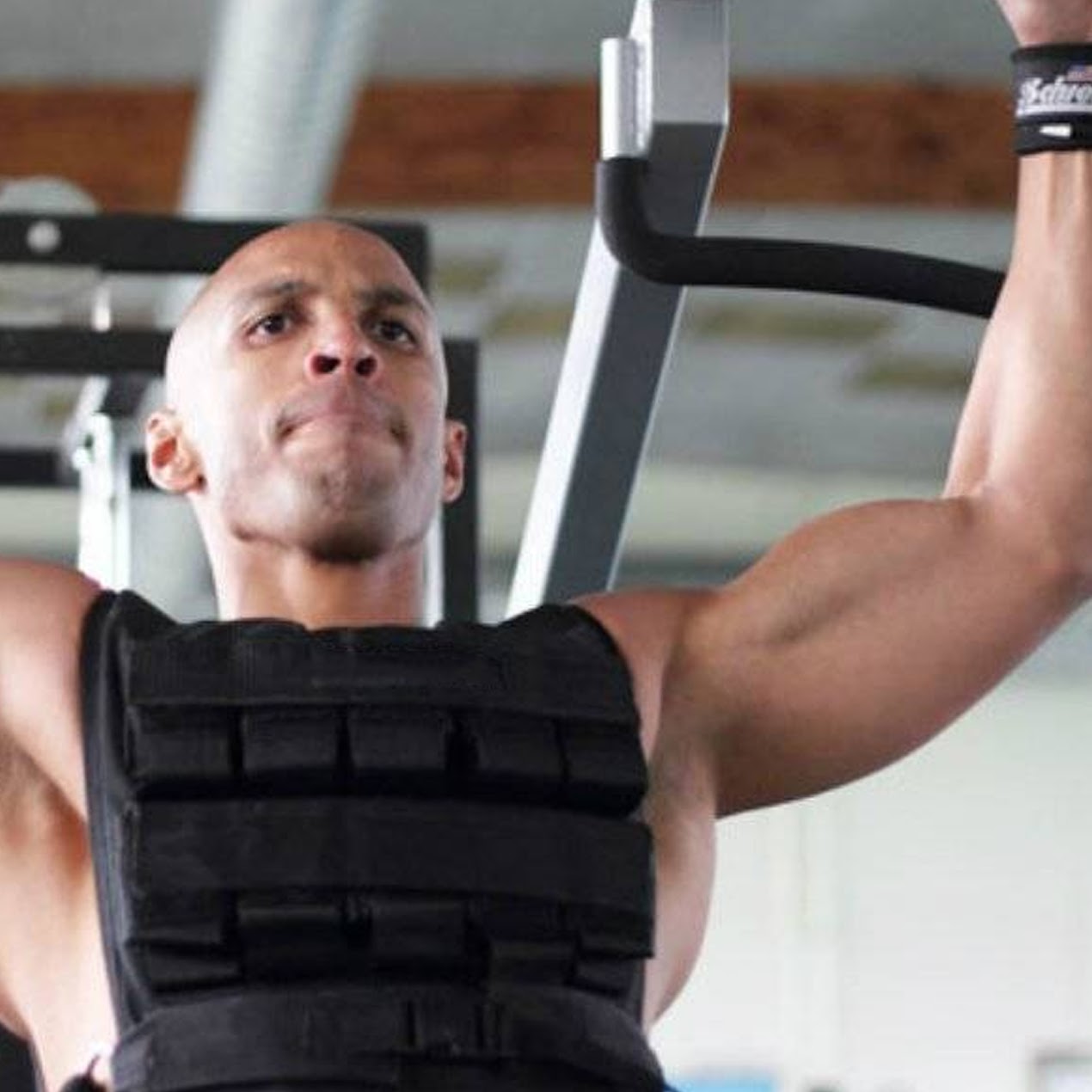 Adjustable 30kg Weight Vest – Heavy-Duty Fabric & Steel Blocks – Strengthen Workouts at Home – Ideal for Resistance Training & Compact Gym Spaces        Ask ChatGPT